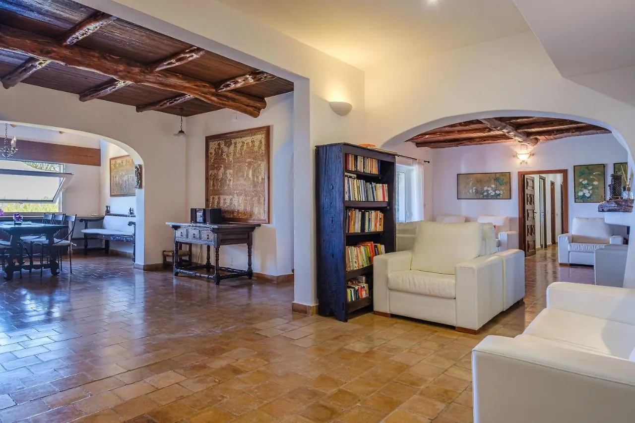 Villa Shangri-La Santa Eulária des Riu